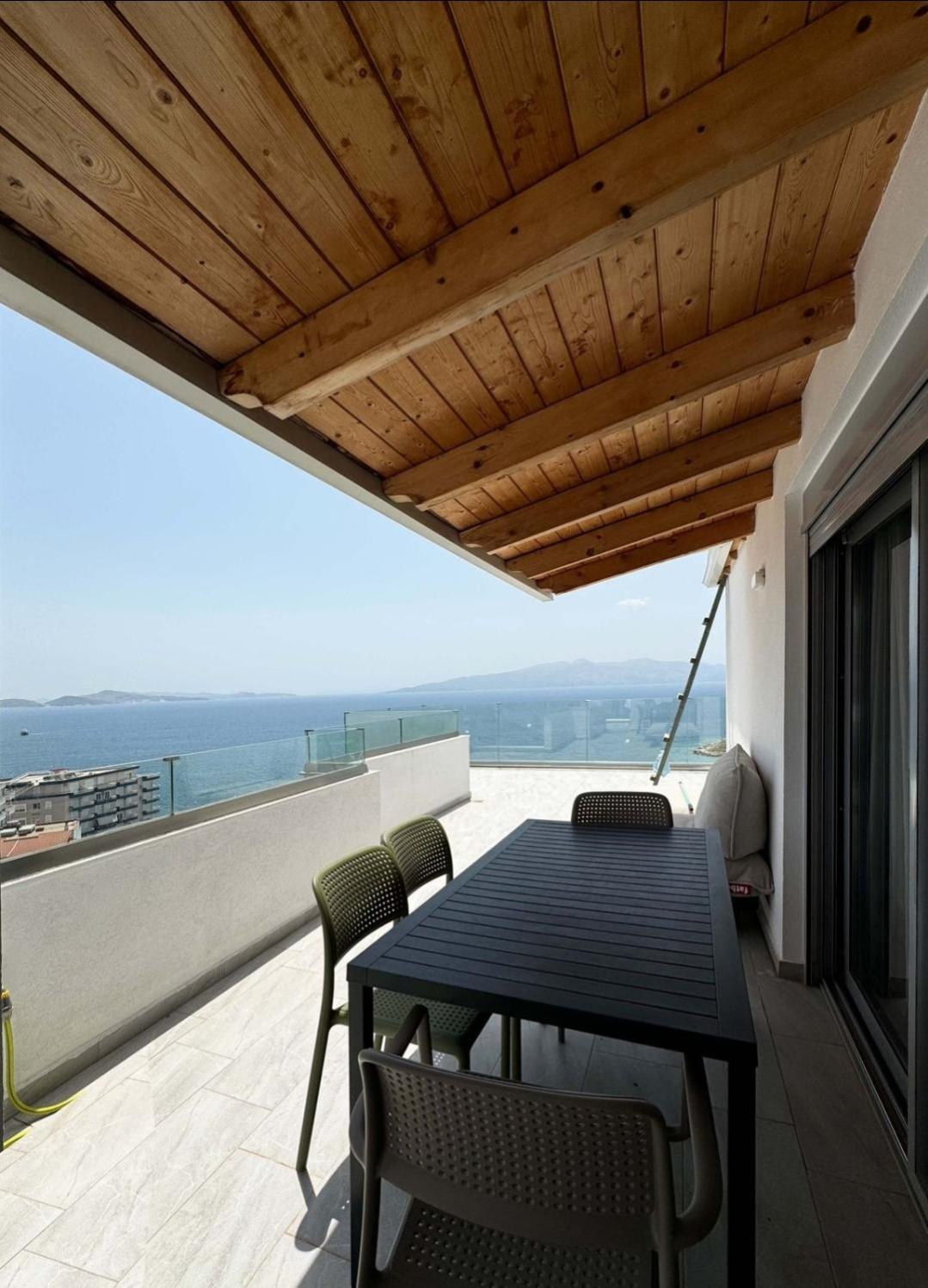 Penthouse Sea View *
